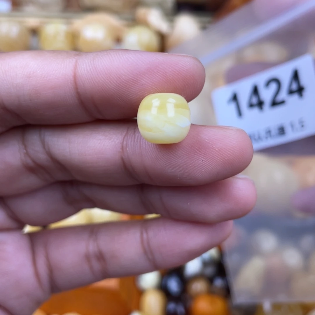 未镶嵌蜜蜡珠宝奇石11