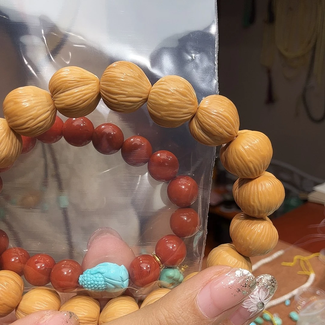 猴头核桃手串佳****?猴头