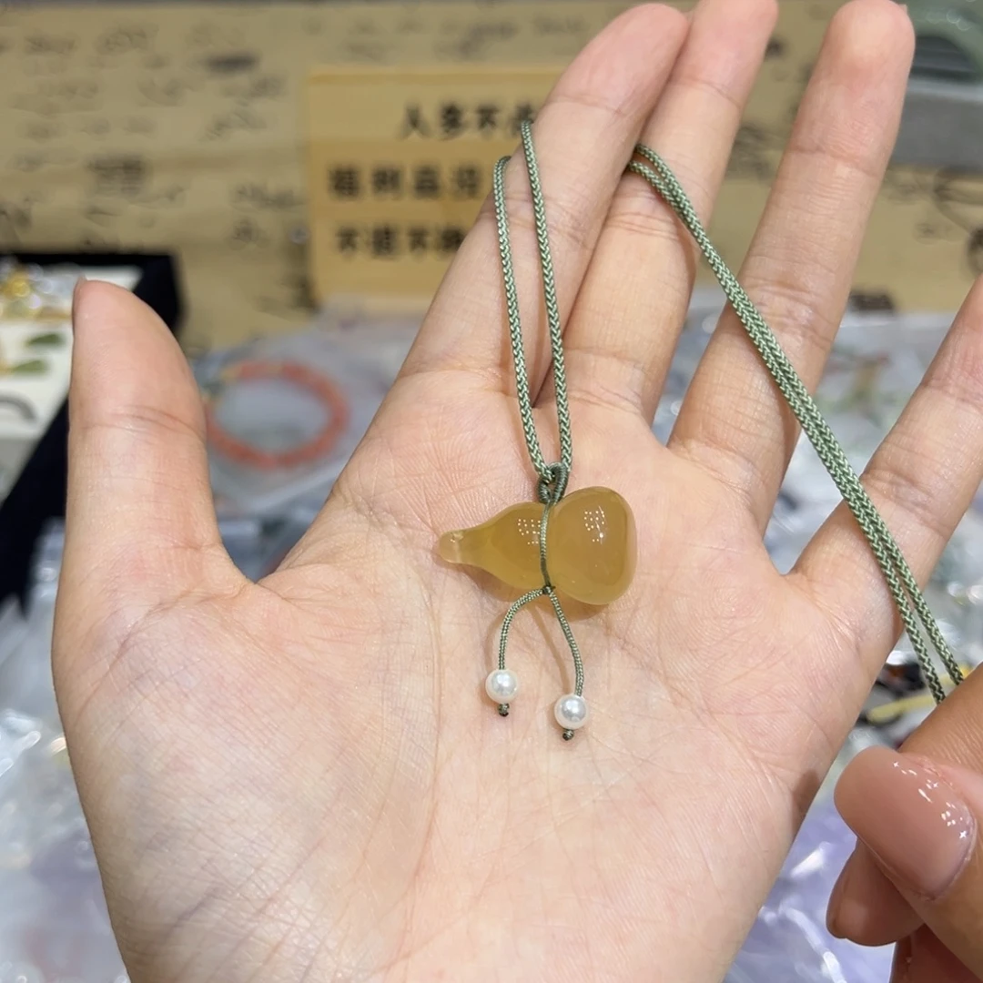 玛瑙/玉髓未镶嵌颈饰