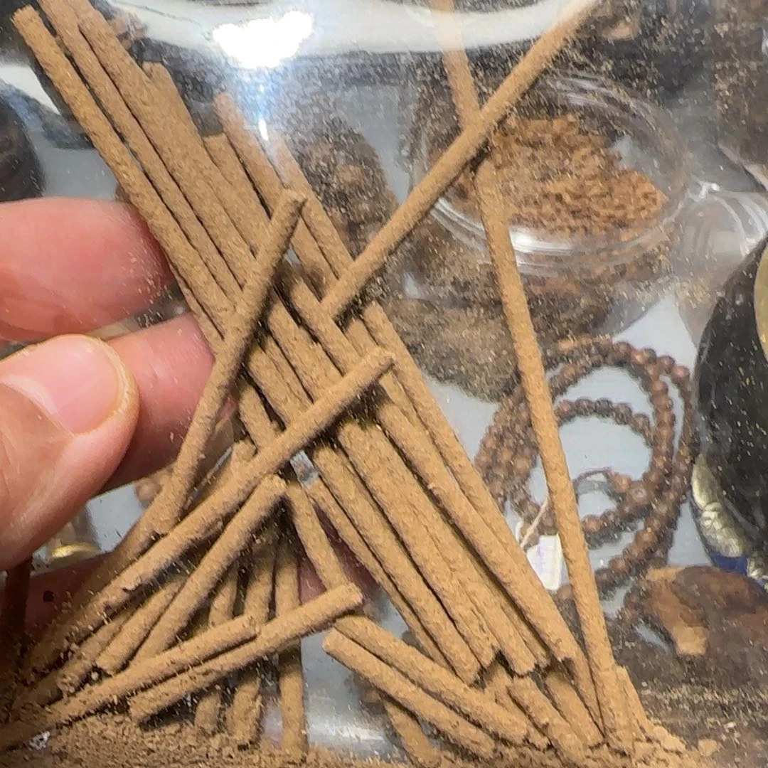 沉香沉香碎屑未知产区线香断1份不退