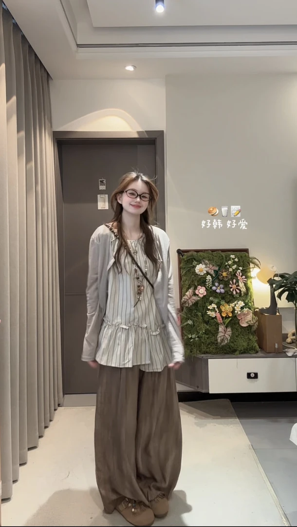 韩版小众设计感条纹不规则背心上衣+慵懒松弛宽松直筒长裤 #T0390