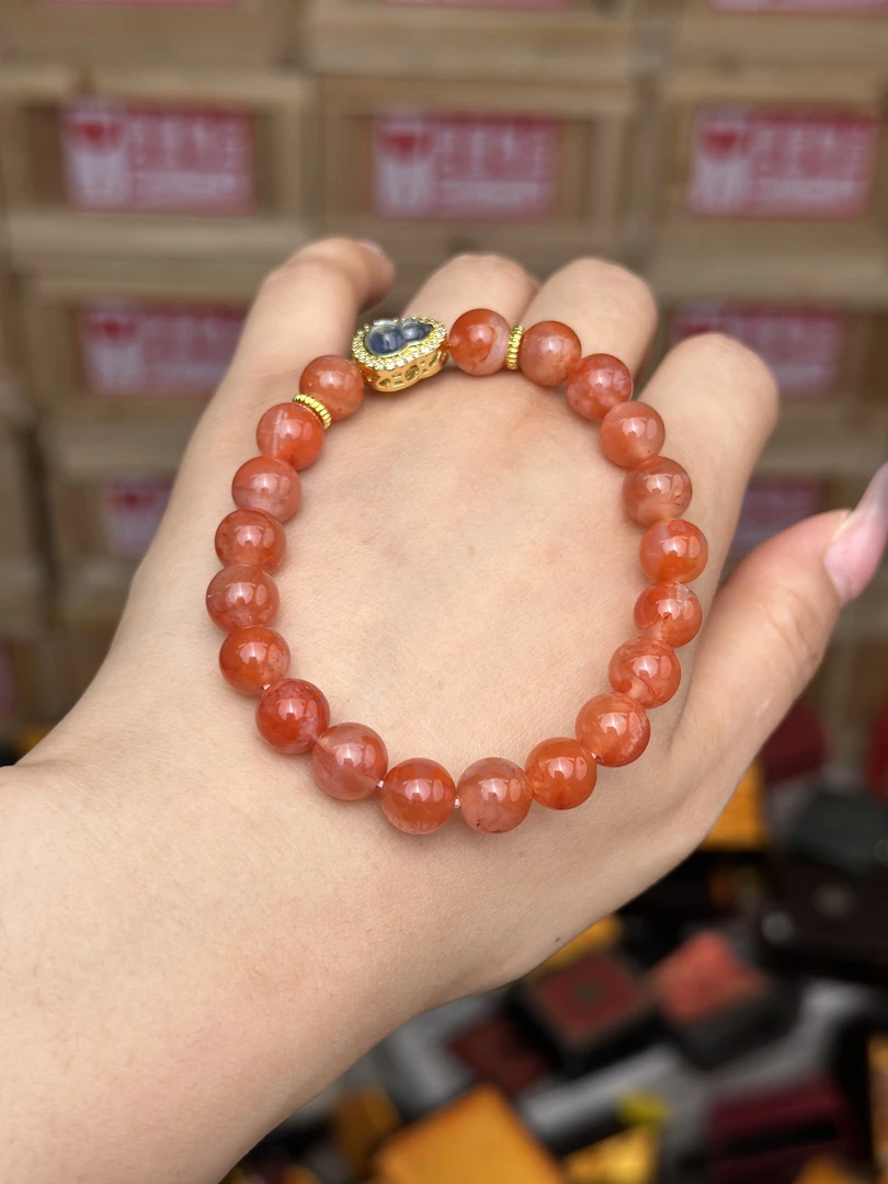 J0233 精品手串无礼盒