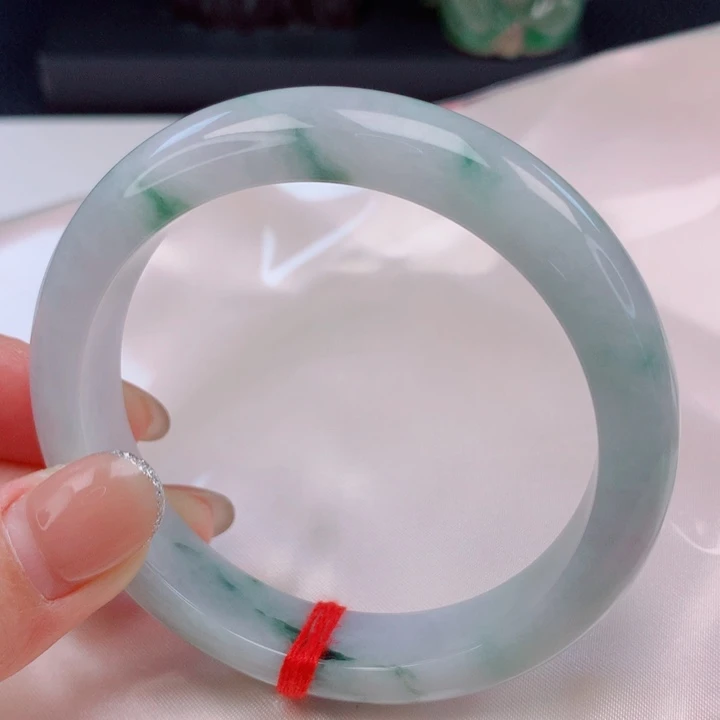 翡翠未镶嵌手镯58圈口