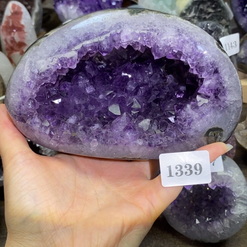 【闪购商品】未镶嵌大型摆件（非配饰）紫晶