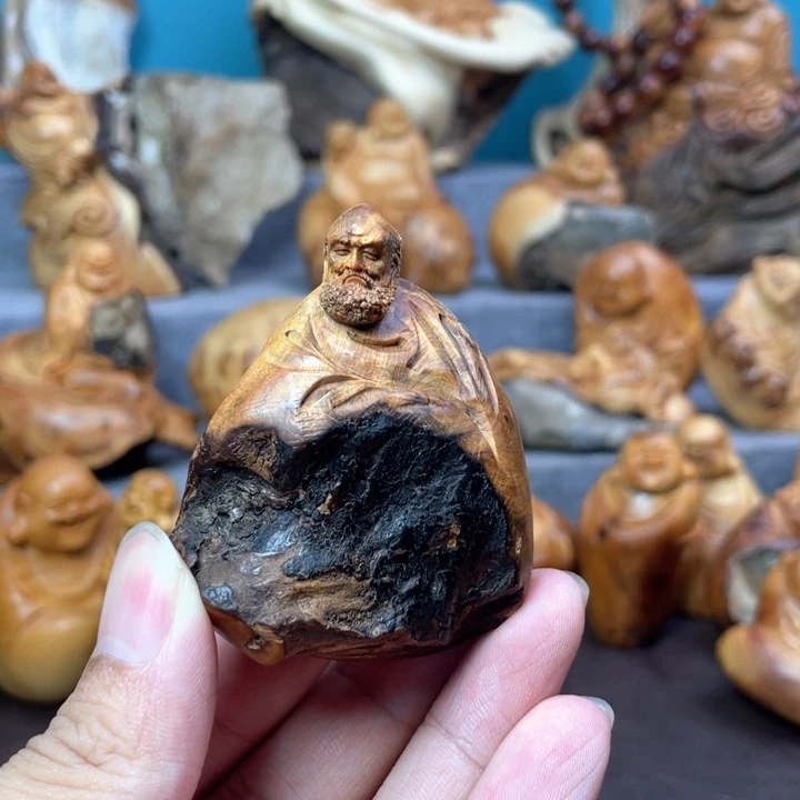 柏木（崖柏）崖柏根雕