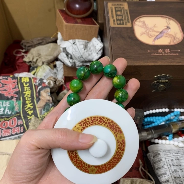 瓷片哈中古工艺品一件