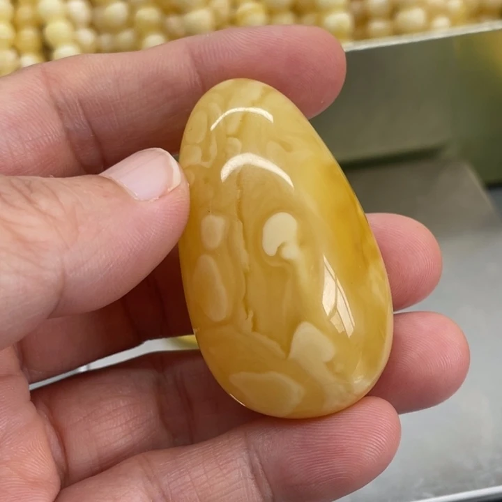裸石琥珀未镶嵌蜜蜡