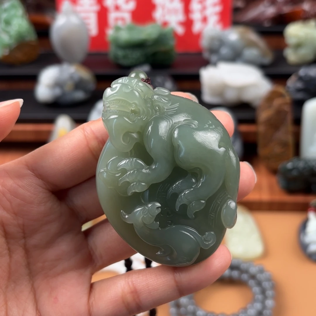 和田玉未镶嵌挂件