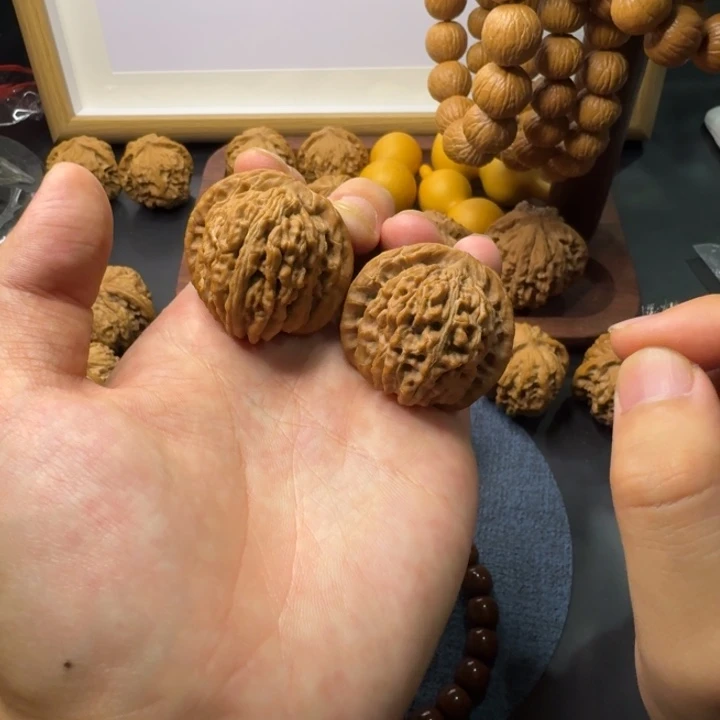 文玩核桃把件四座楼