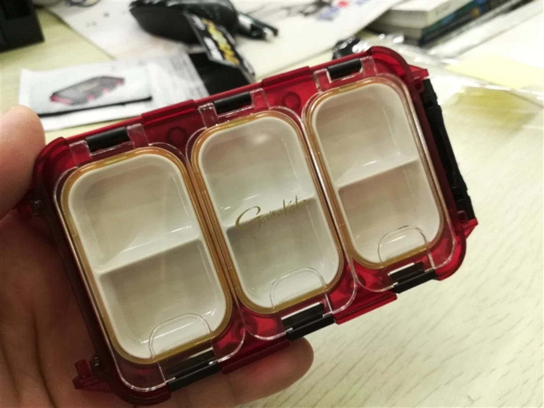 拍一个是单层，拍二个是双层，组合小件盒GAMAKATSU伽玛卡兹GM-2484