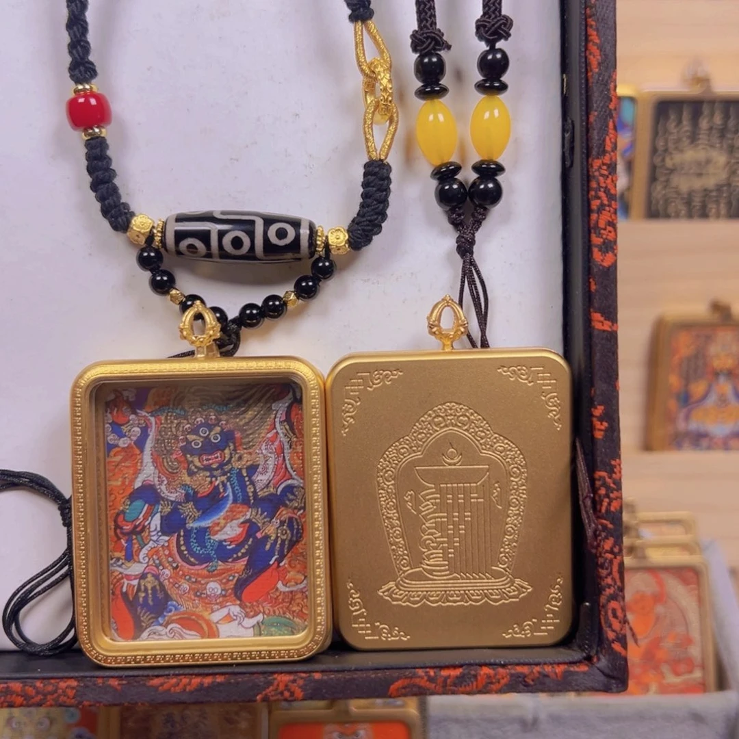 吊坠大黑天单面铜壳唐卡