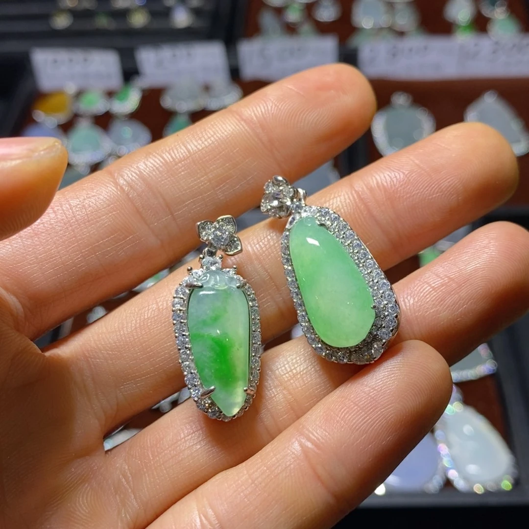 翡翠颈饰银S925镶嵌找****猫