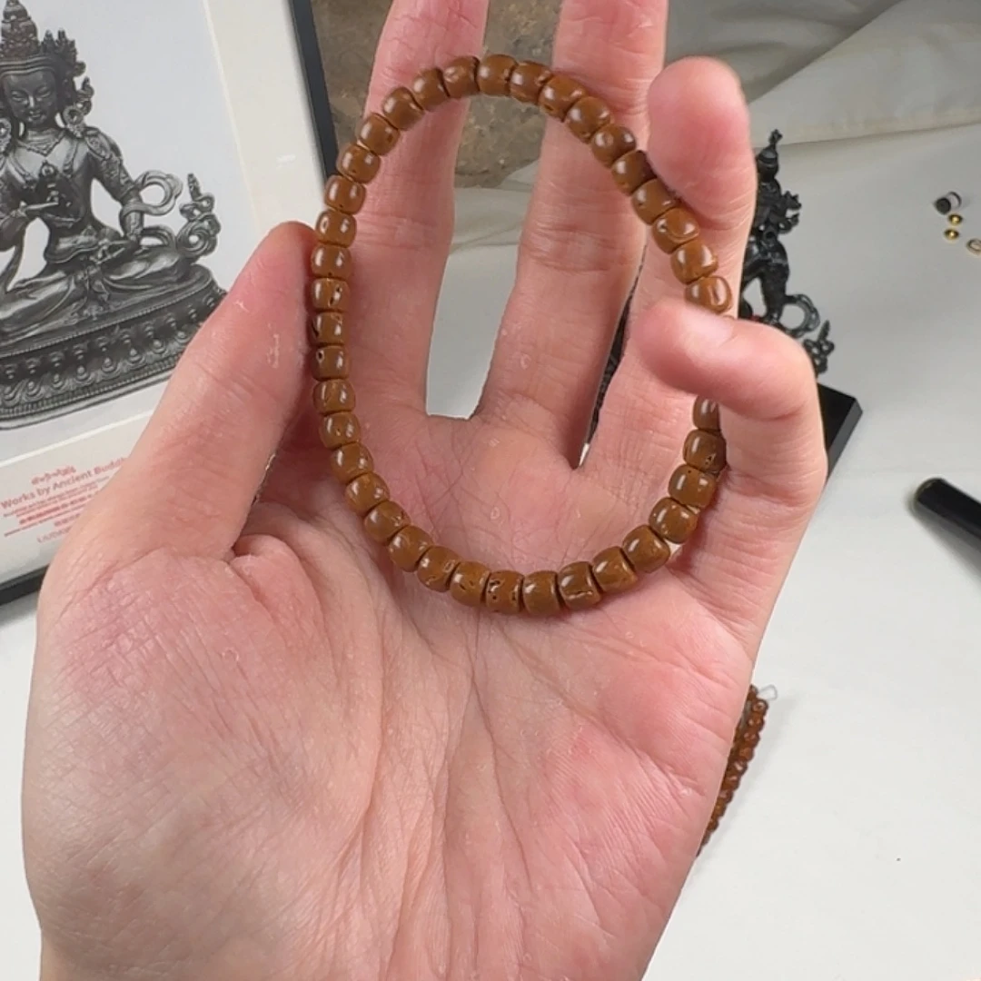 椰蒂手串出去玩出去玩