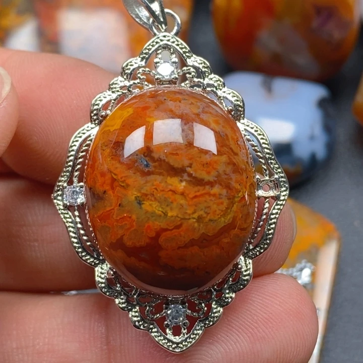 玛瑙/玉髓颈饰未镶嵌刘*贵