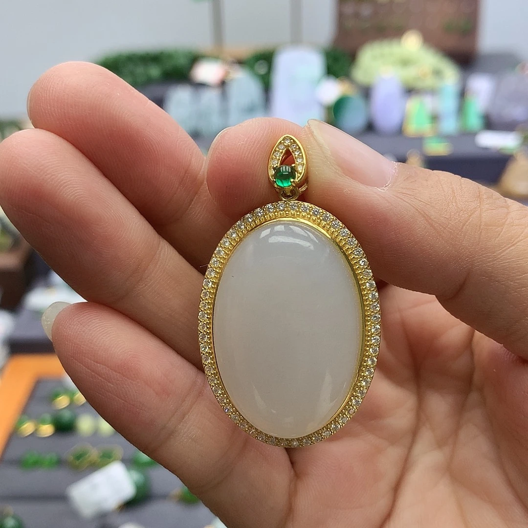 和田玉银S925镶嵌颈饰