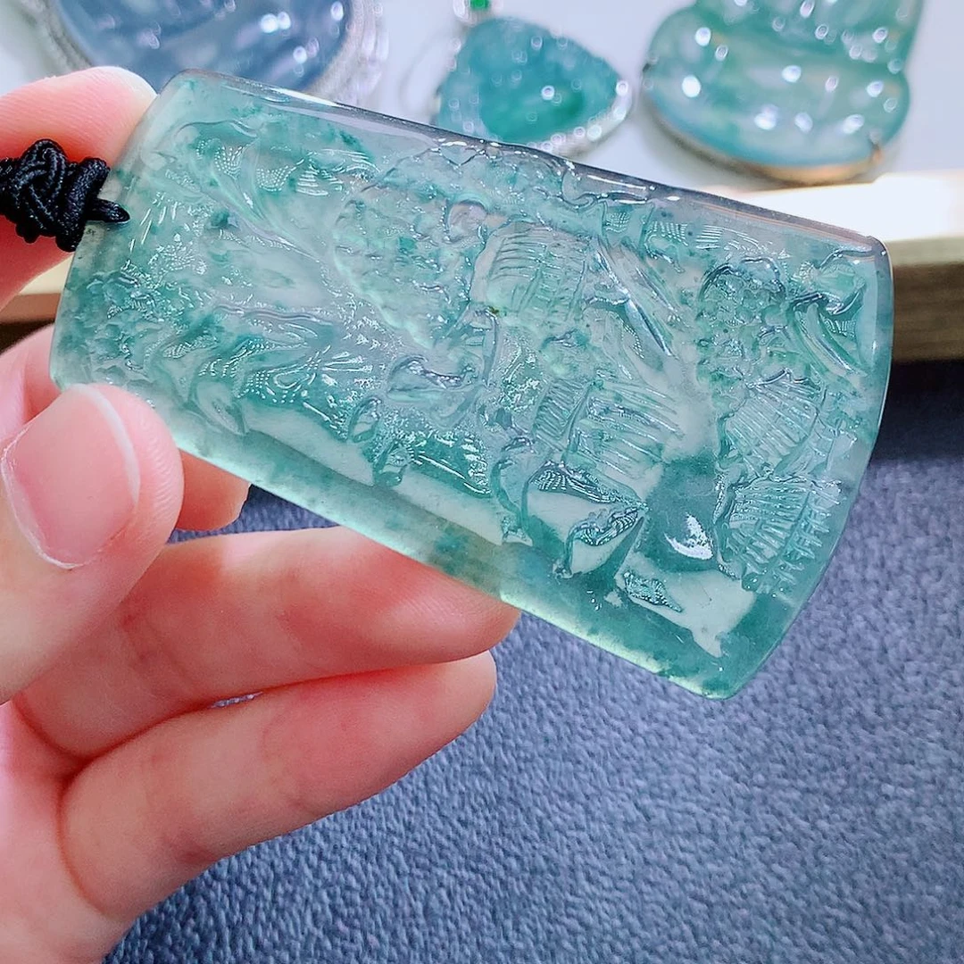 颈饰未镶嵌翡翠翡翠