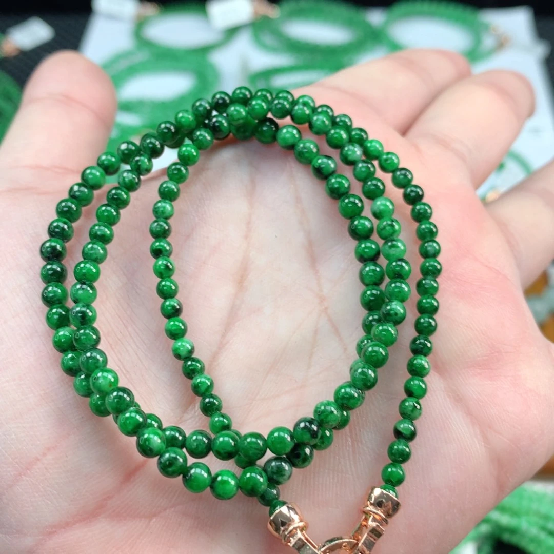 翡翠手链未镶嵌翡翠