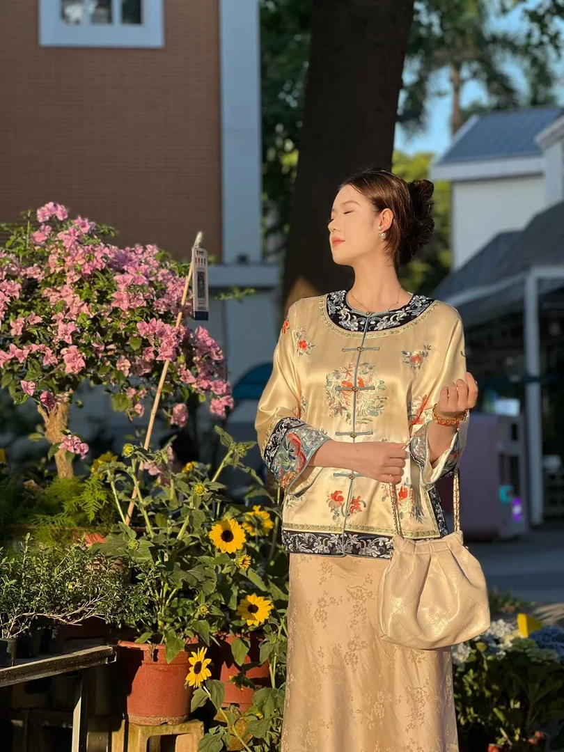 【唐花繁】新中式国风重工刺绣圆领醋酸外套太太服