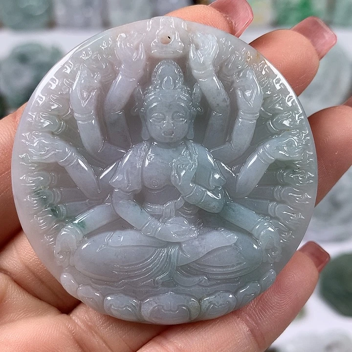 翡翠未镶嵌颈饰千手观音福利
