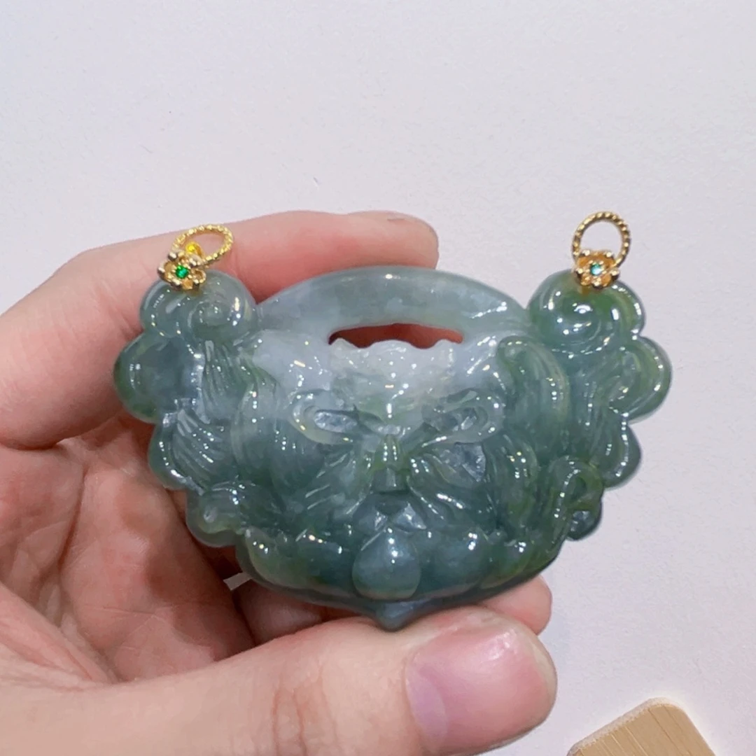 翡翠未镶嵌吊坠(赠链)s代编织