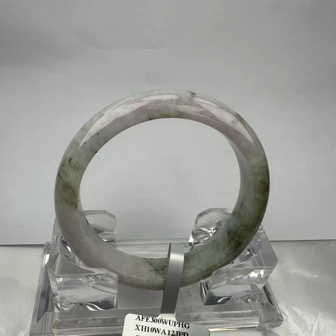 【可可推荐】翡翠手镯1