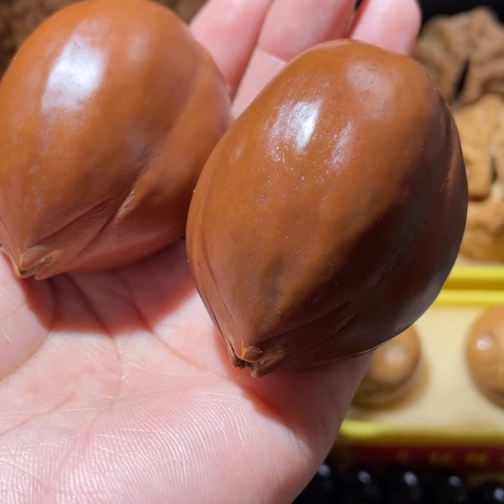 桃核把件蟠桃橄榄核44