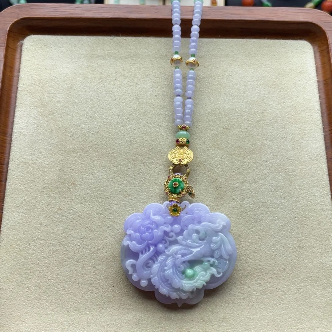 翡翠未镶嵌颈饰翡翠凤凰