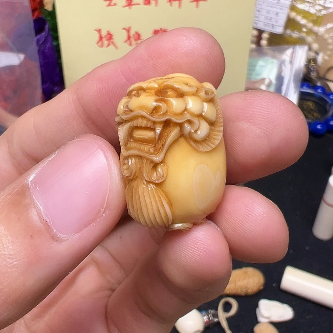 天然猛犸象牙雕刻品