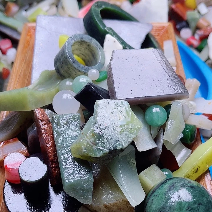 梦**缘边角料等产品和服务