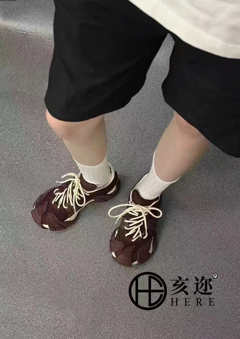 欧八爪鱼老爹鞋女2025秋潮网面厚底休闲运动鞋5528
