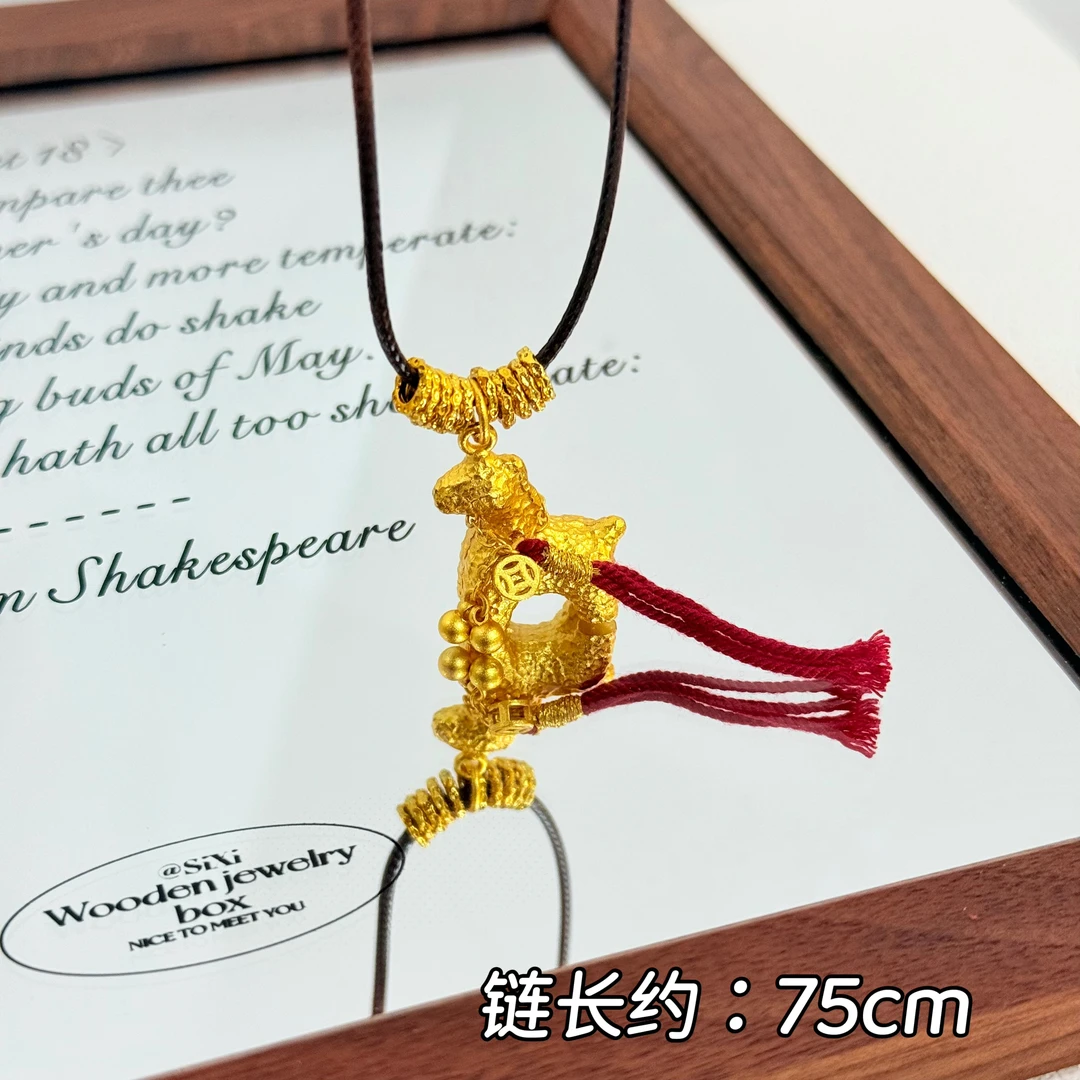 XL-18金色锤纹小马流苏吊坠新中式国风项链