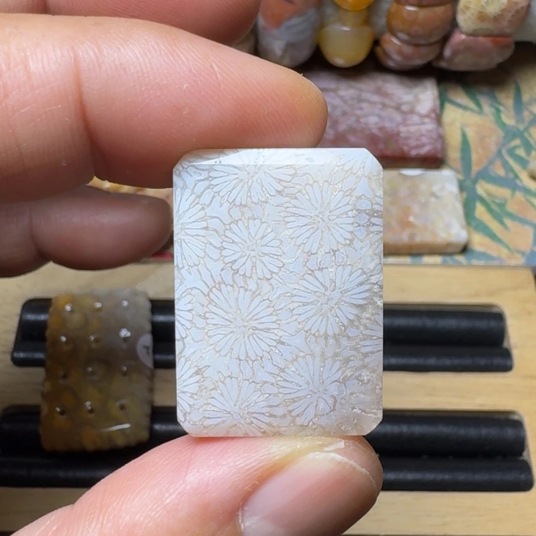硅化玉天然有机玉石保真色未镶嵌干净清爽