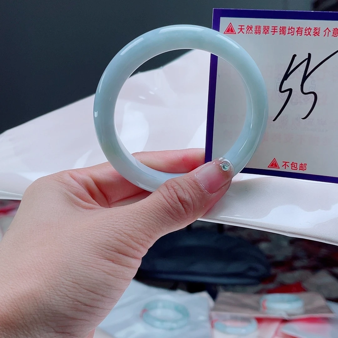翡翠未镶嵌手镯翡翠