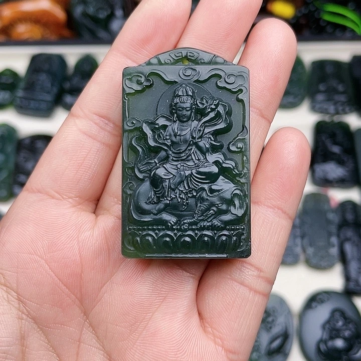 蛇纹石玉未镶嵌挂件泰山玉普贤菩萨