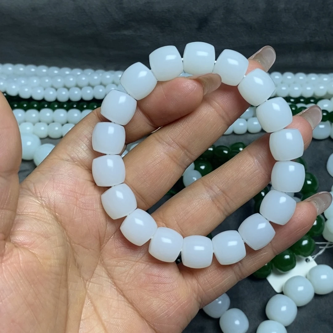 和田玉手链未镶嵌鹏