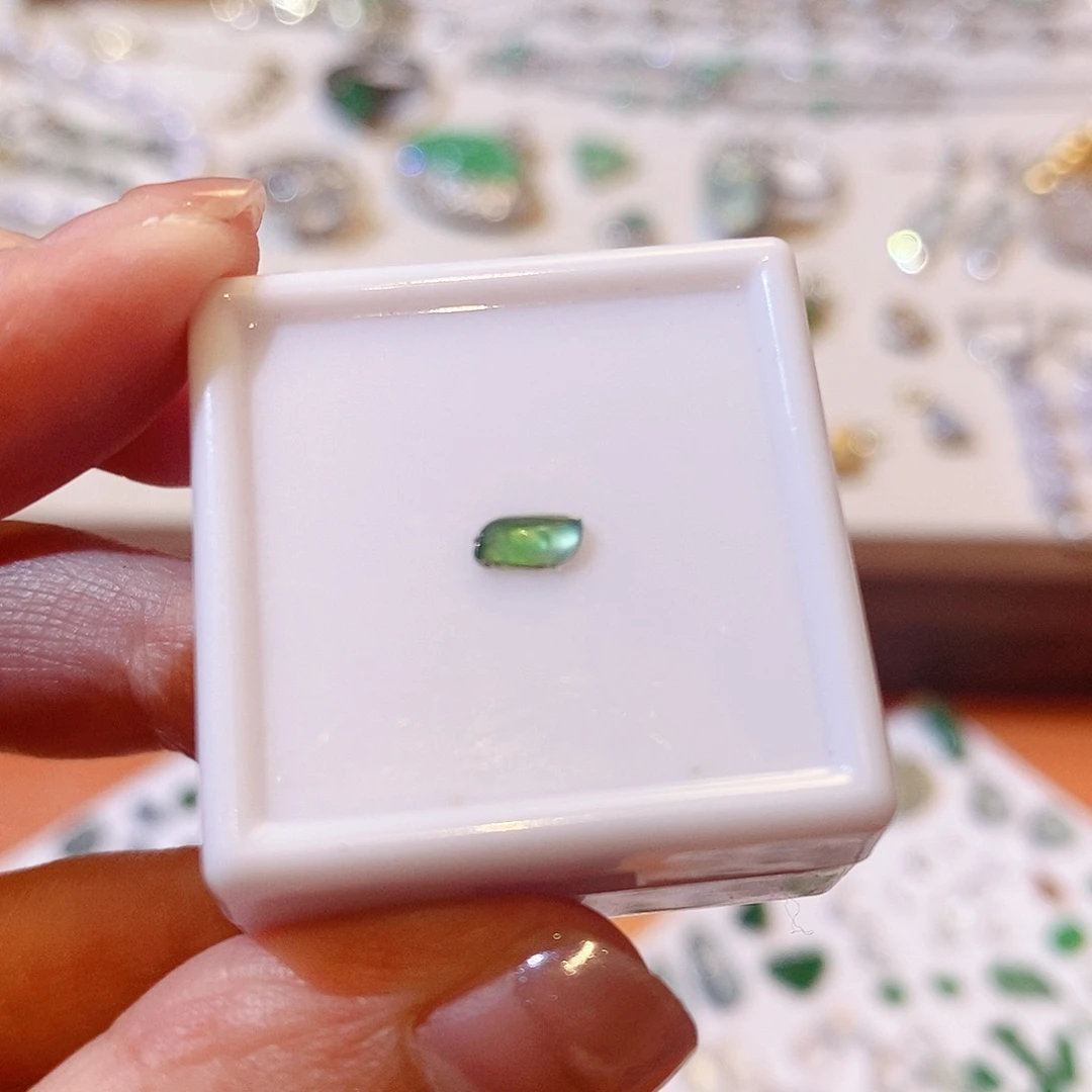 翡翠裸石翡翠裸石