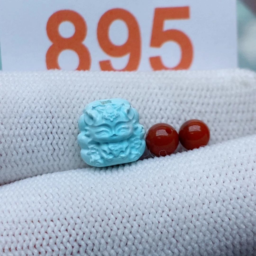 未镶嵌南红玛瑙珠宝奇石