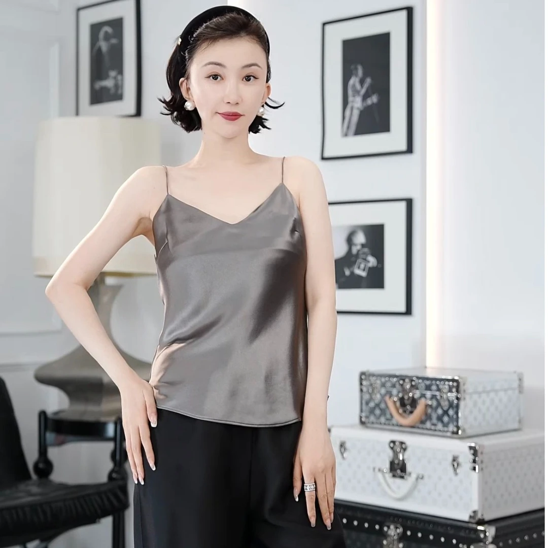 Betty Bairn【LIUHAHA 精选】经典升级百搭修身吊带背心24B-BW6370