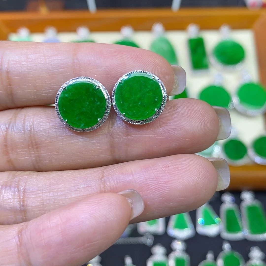 翡翠耳饰18K金镶嵌耳饰