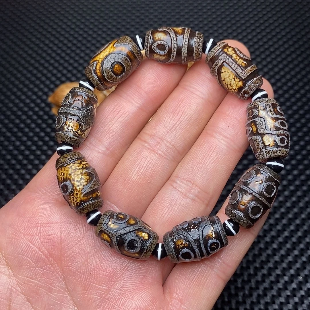 淡***味玛瑙/玉髓未镶嵌手链