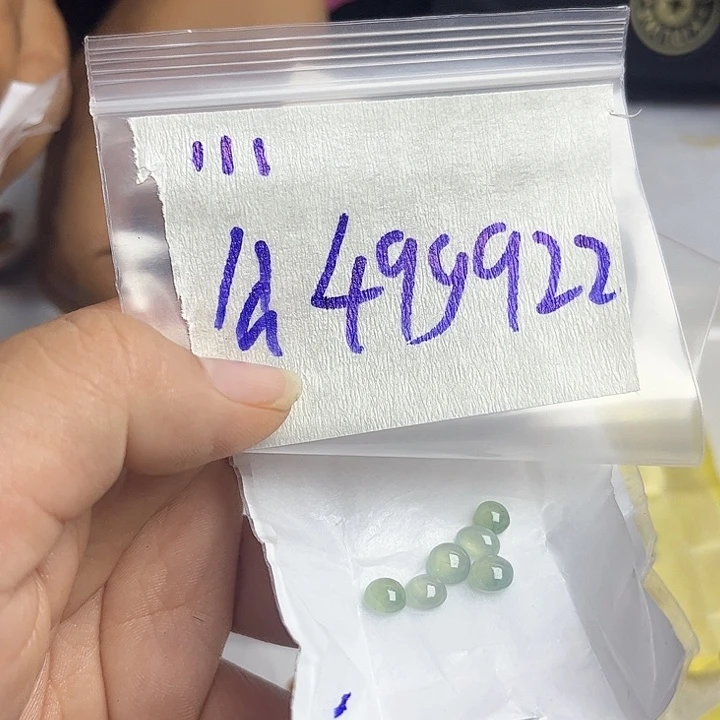未镶嵌定制翡翠不退