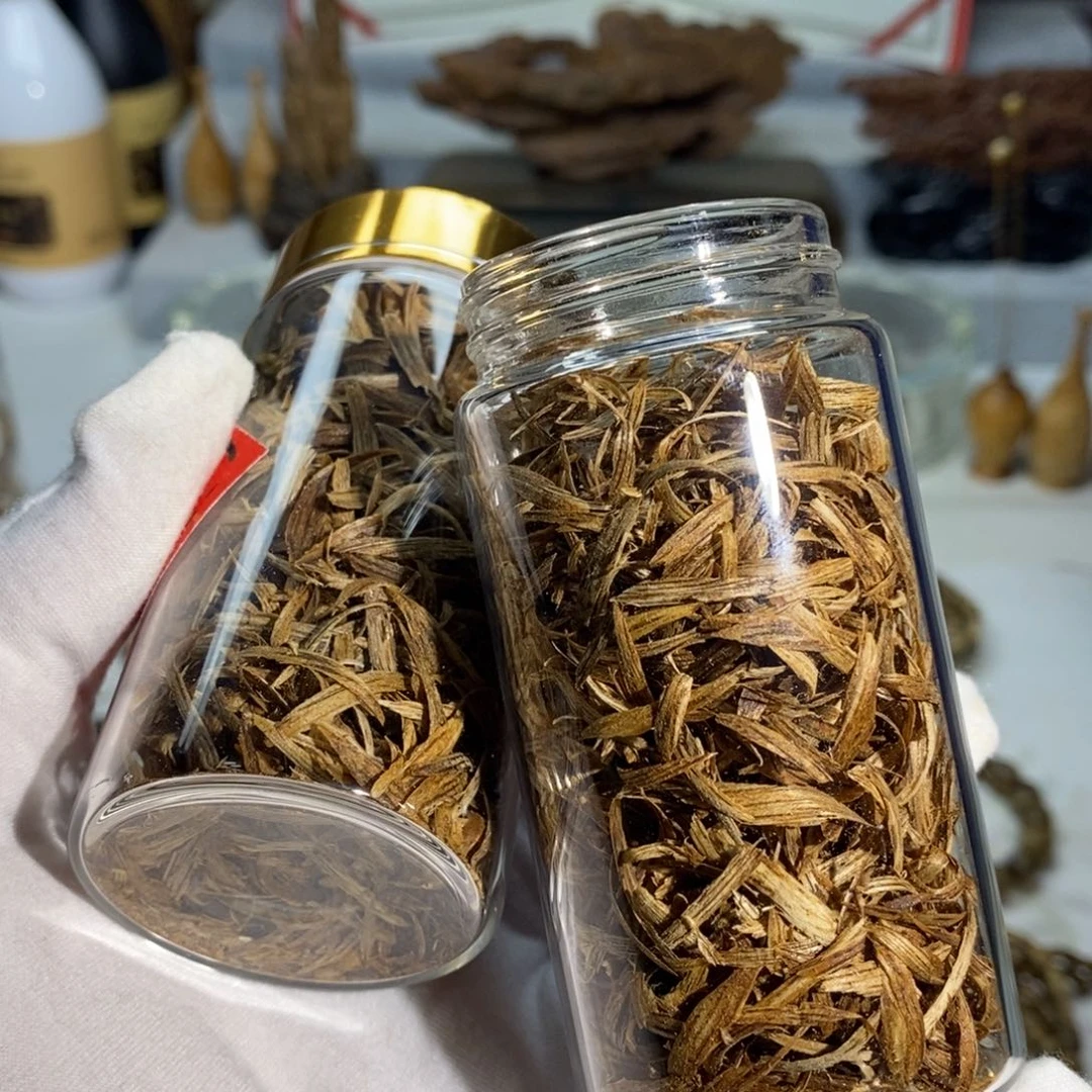 沉香碎屑沉香海南树心油勾丝 16g+包包