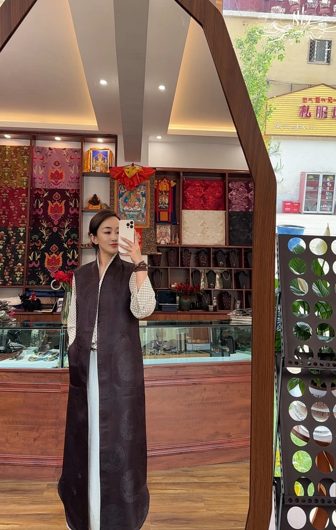 岗娜姆摹本长款马甲时尚