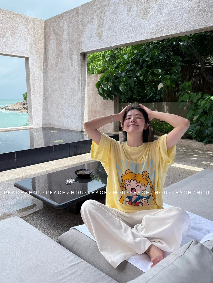『PEACHZHOU』漫画美少女卡通印花宽松圆领阔版短袖休闲减龄松弛T恤