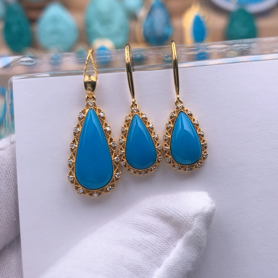 18K金镶嵌绿松石珠宝奇石