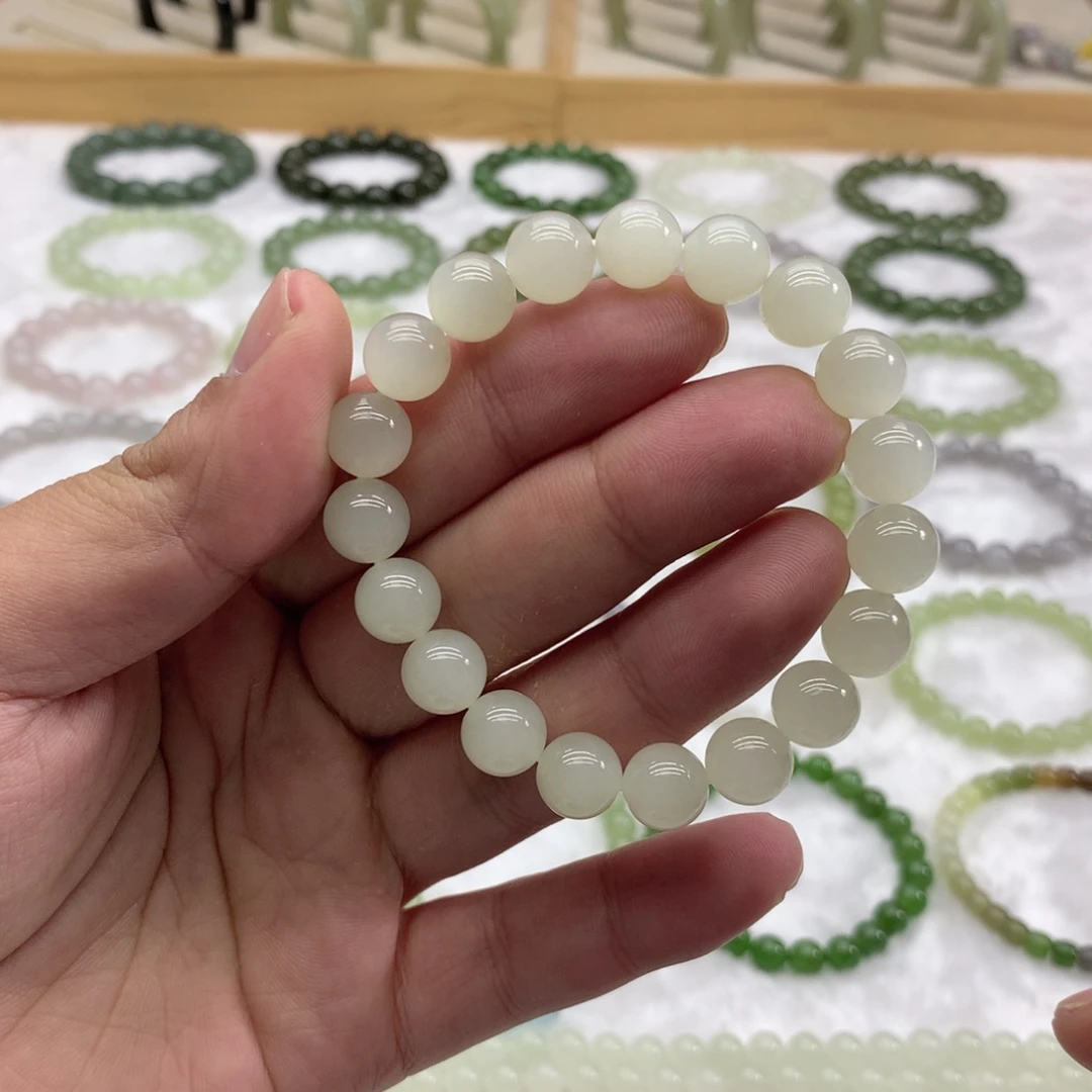 和田玉未镶嵌手串（白玉9.8）
