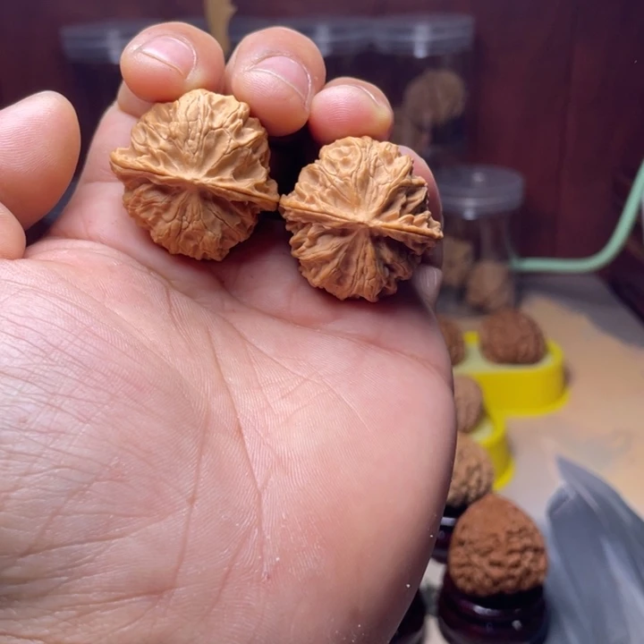 文玩核桃吊坠34全品苹果园未打底