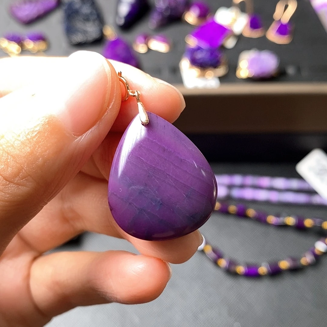 银S925镶嵌苏纪石（舒俱来）吊坠