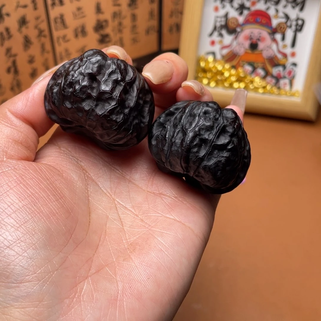 核桃地闷文玩手把件蛤蟆头4