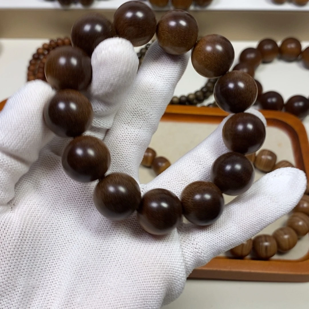 章***耀檀香木老山檀香1.8沉水焦糖奶香